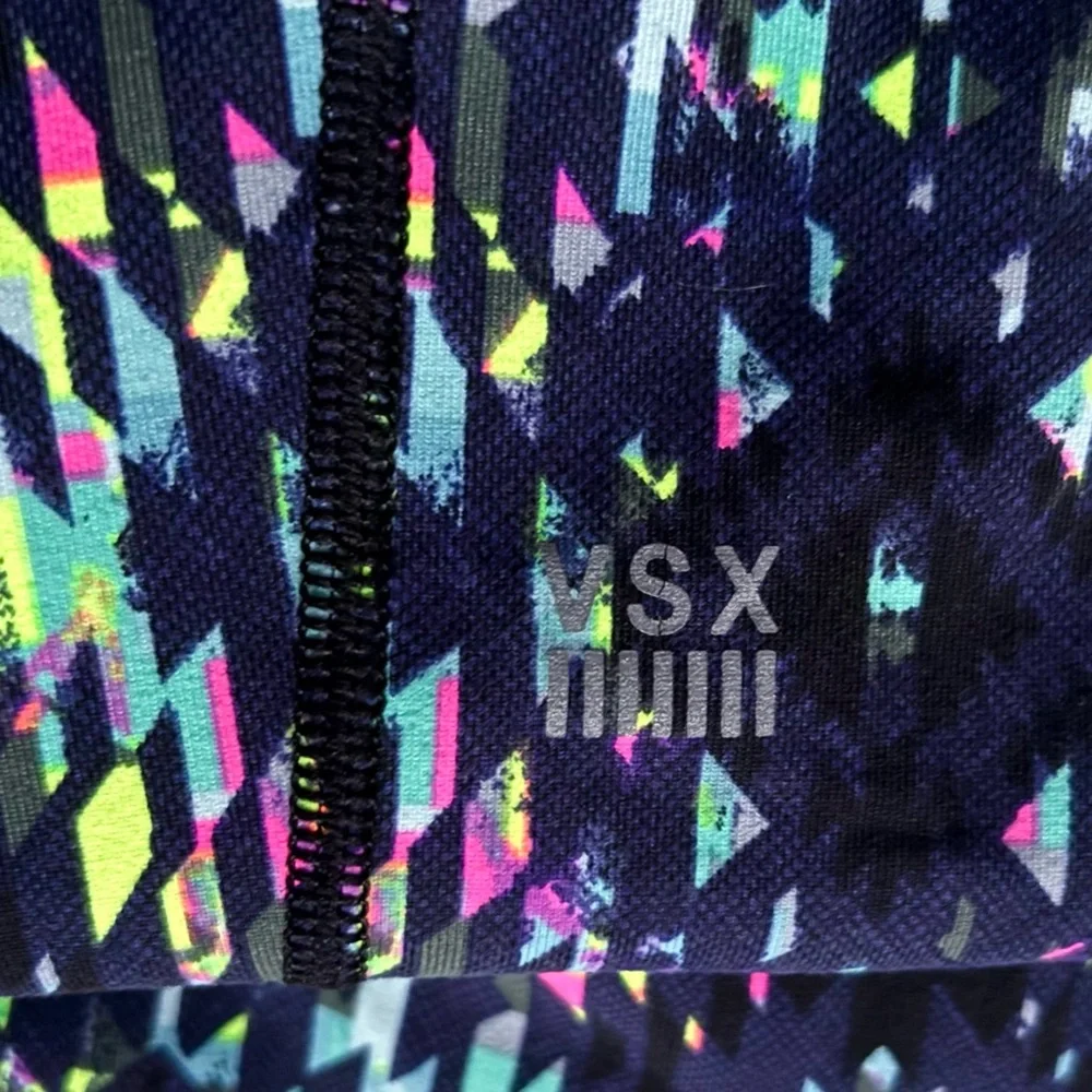 VICTORIA’S SECRET VSX Bold Neon Aztec Geometrical Print Sporty Knockout Leggings - Picture 4 of 8